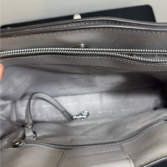 Grey Michael Kors Satchel - Picture 5 of 15